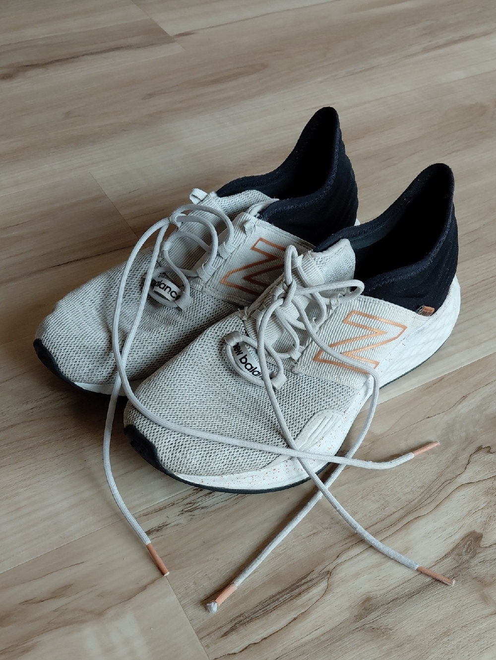 New Balance Foam Roav